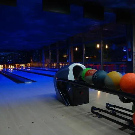 Quest - Dawniej Planeta Hotel