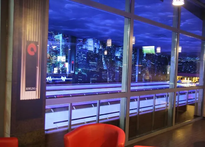 Hotel Quest - Dawniej Planeta